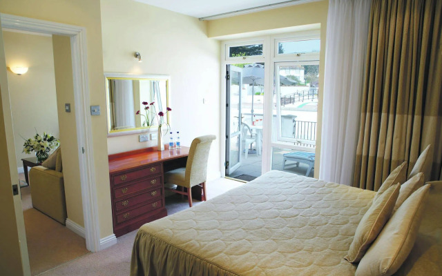 The Victoria Hotel & Source Spa