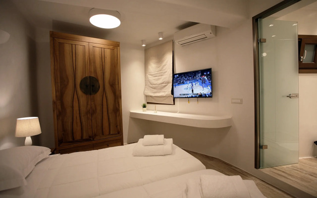 Anagram Hotel