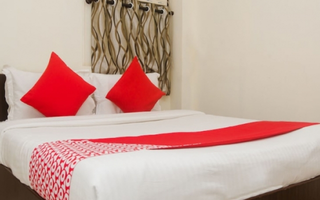 Oyo 14526 Ashtavinayak Hospitality