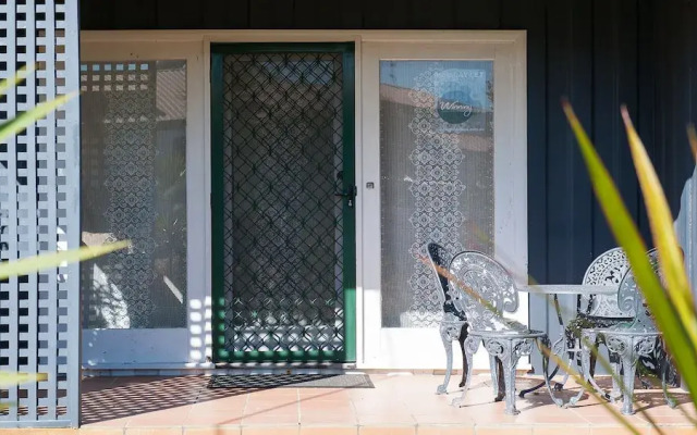 Sandy Point Road, 9, Sea Urchin