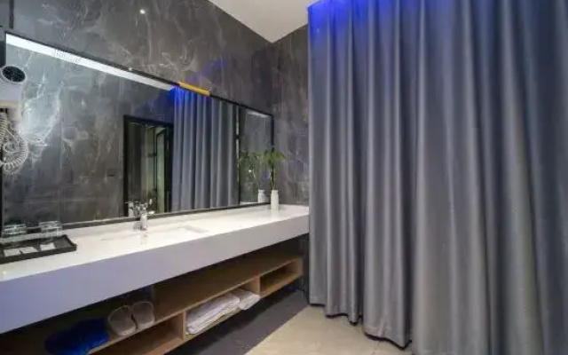 JF E.sports Hotel