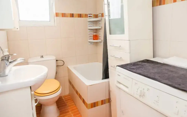 Cute apartment in Neos Kosmos
