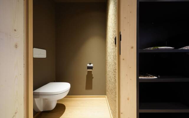 Numa Vienna Wood