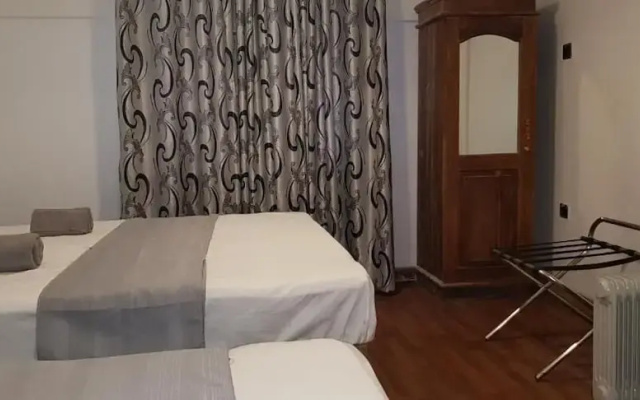 Hotel Coldworld
