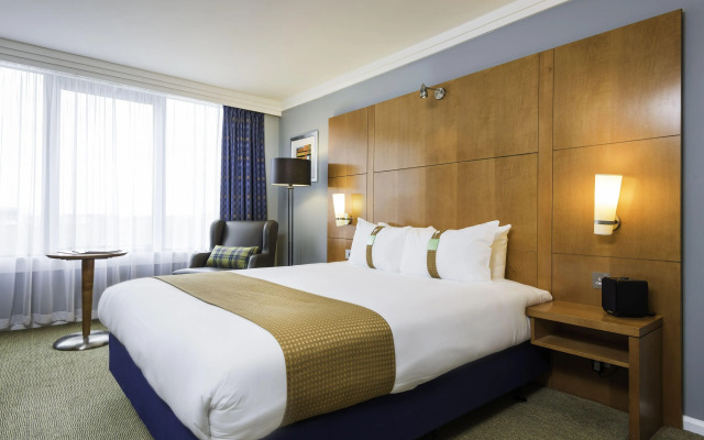 Holiday Inn Milton Keynes - Central, an IHG Hotel