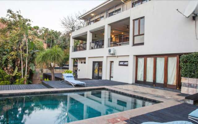 Mbombela Exclusive Guest House  Columbus