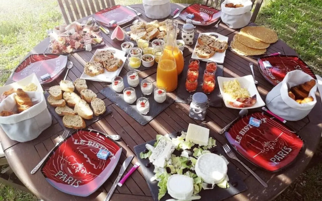 Bastide Provençale Les Mûriers d'Engaspaty