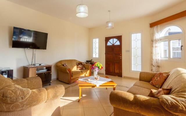 Villa Anastasia Large Private Pool Walk to Beach A C Wifi Car Not Required Eco-friendly - 2400