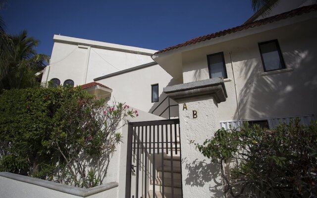 Tu Casa En Zona Hotelera a una Cuadra de la Playa