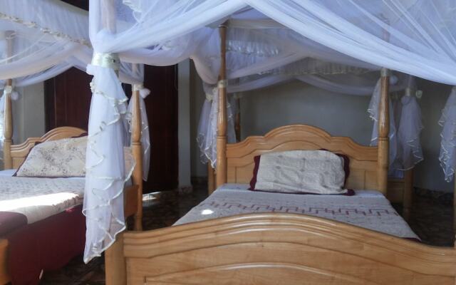 Parkside Safari Lodge