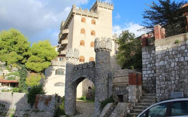 Hotel Castello di Giuliano