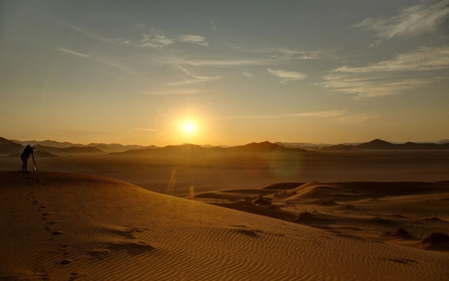 Kanaan N/a'an ku sê Desert Retreat