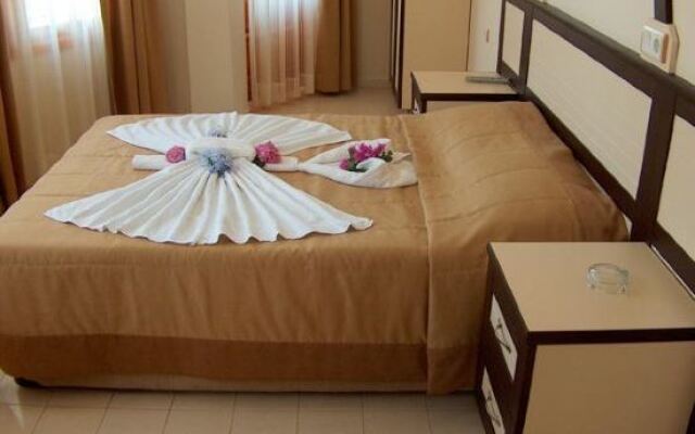 Ates Otel