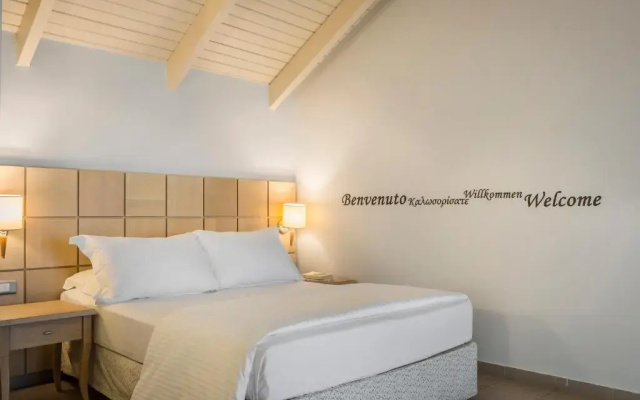 Ionian Plaza Hotel & Spa
