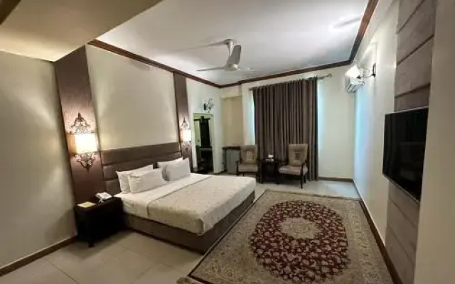 Shelton Rezidor Peshawar