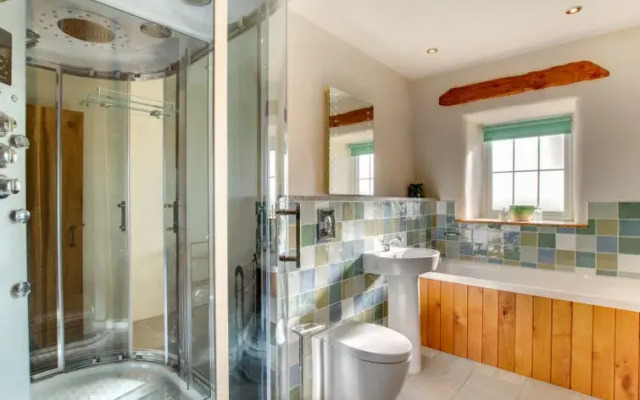 Holiday Home Deri'r Mynach