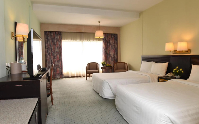 Hotel Cambodiana