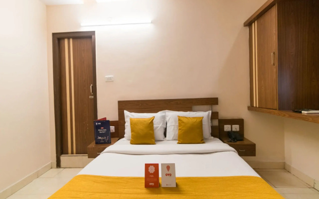 OYO 5660 Hotel Sree Residency