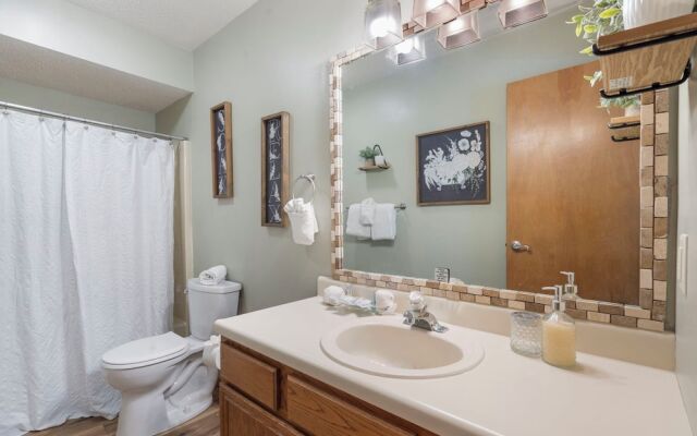 The Circle Retreat 8