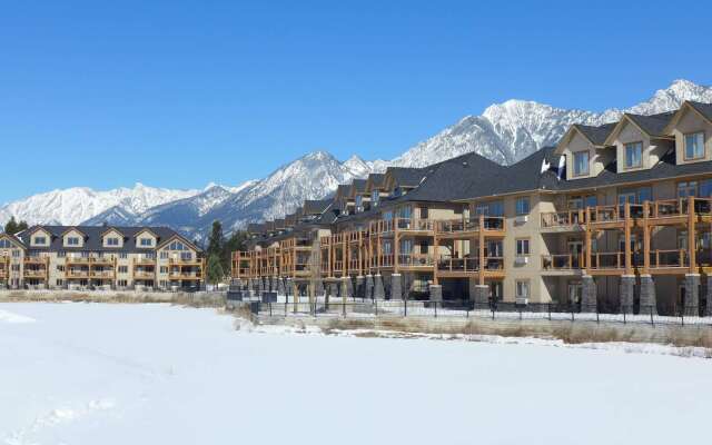 Bighorn Meadows Resort