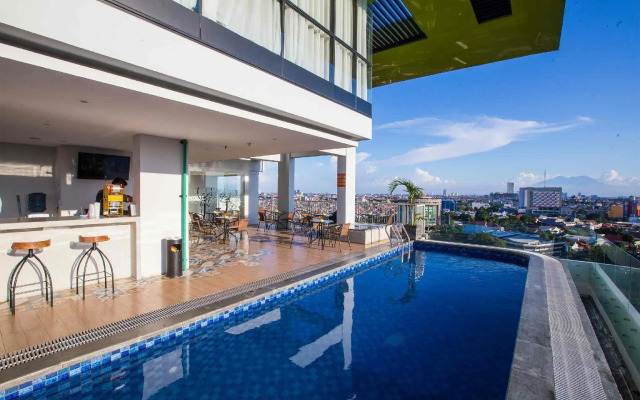 The Life Styles Hotel Surabaya