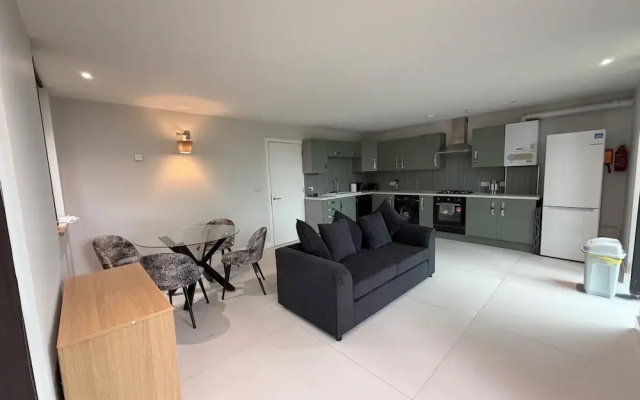 Sheffield City Comfort Apartment