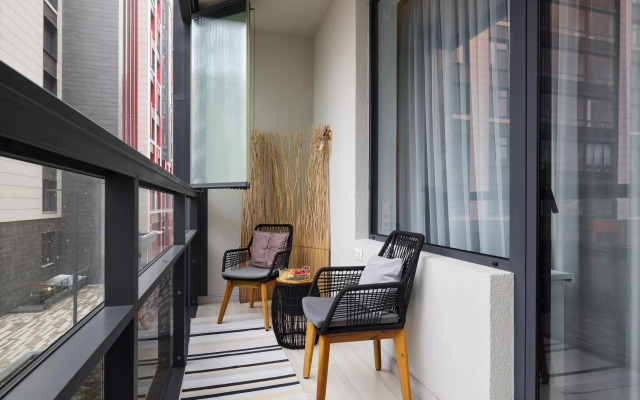 Apartto on Alexander Matrosov Street