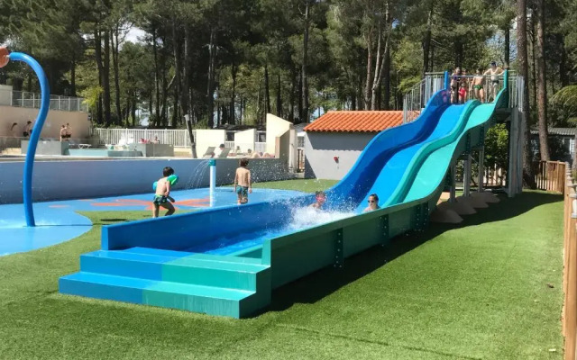 Mobilhomes De Pierrot