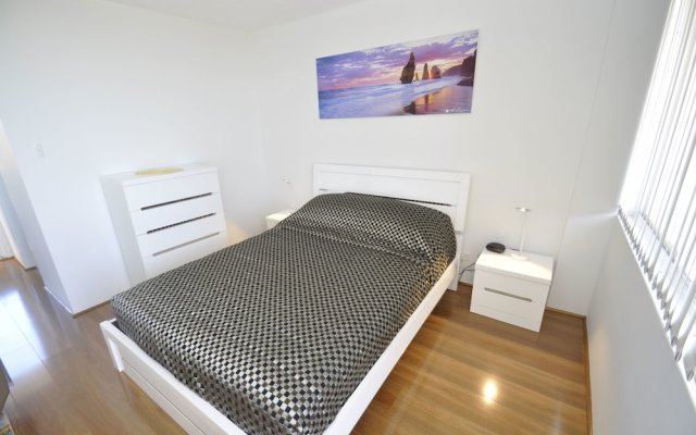 Neutral Bay 603 Way Furnished Apartment