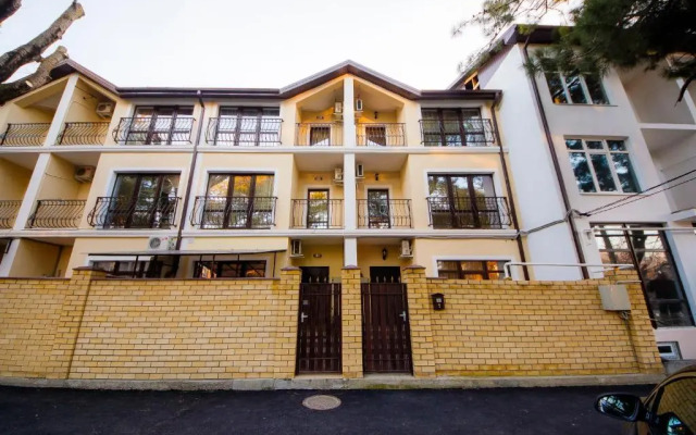 Guest house Townhouse