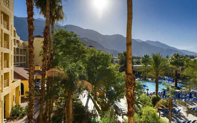 Renaissance Palm Springs Hotel