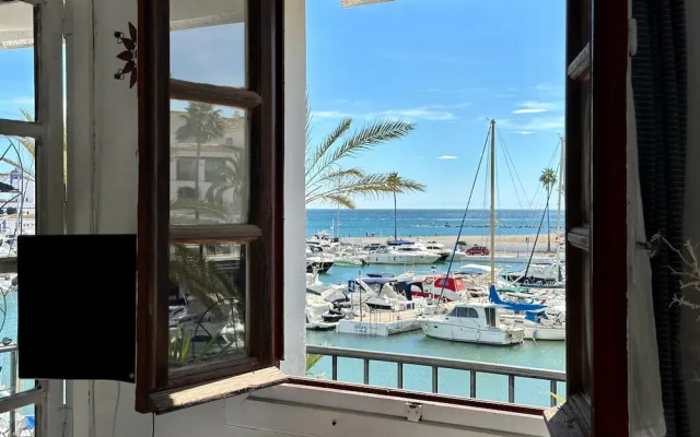 Sea View Loft in La Duquesa Beachfront