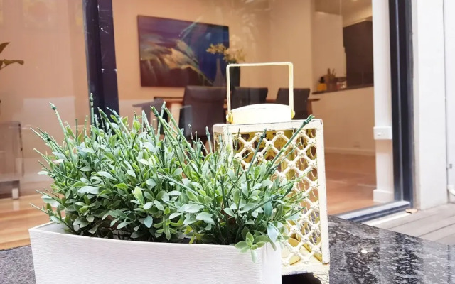 Victorian Townhouse 5 Bedrooms Carlton