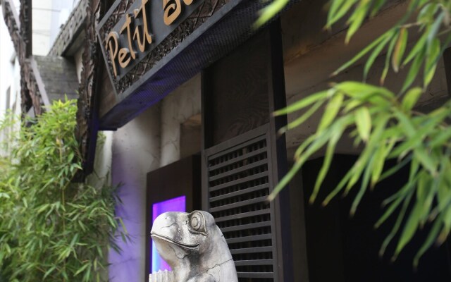 Petit Bali Ikebukuro - Adults Only