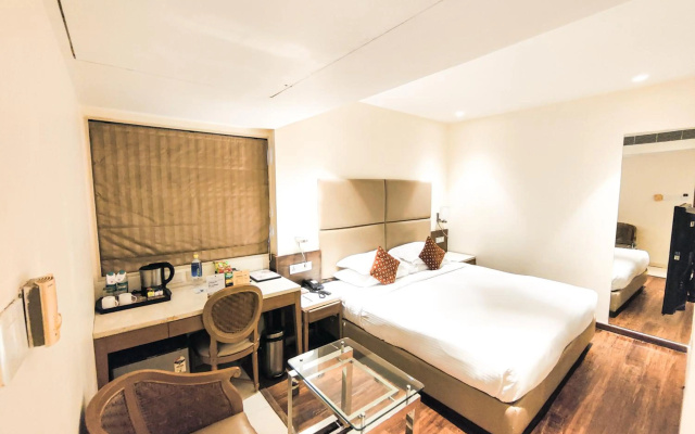 Ramee Guestline Hotel Khar – Guest Rooms – Mumbai