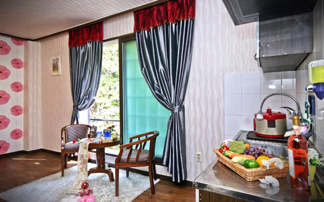 Chuncheon Beautiful House Pension