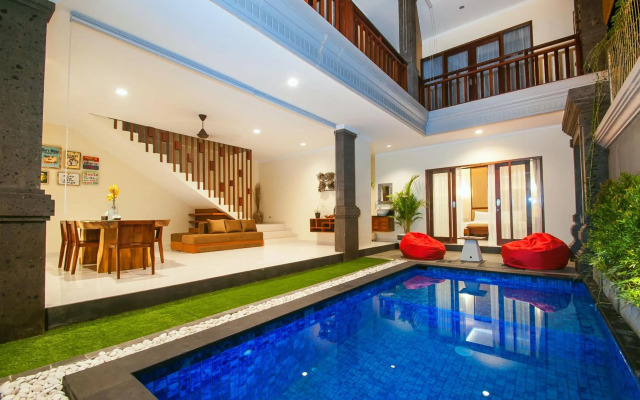 Family three bed room neil villa private pool