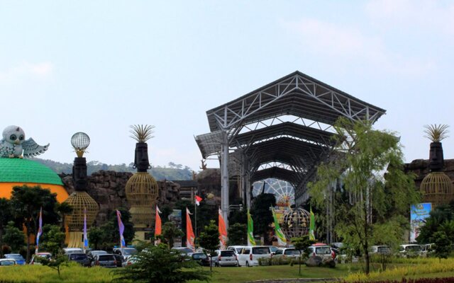 HARRIS Hotel Sentul City Bogor