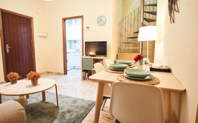 Duplex Escoberos Courtyard