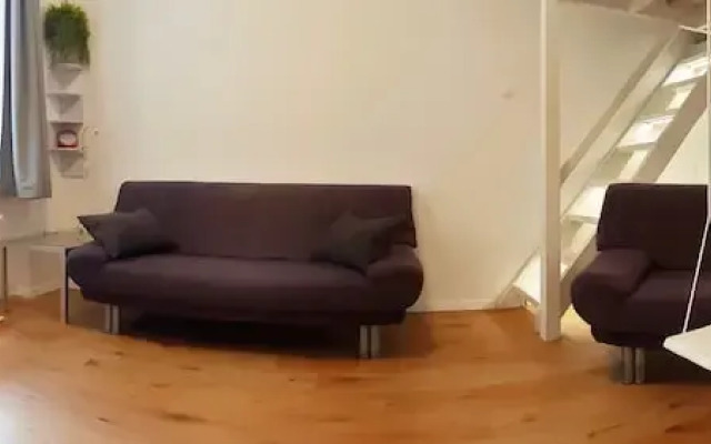 Bright Side Apartment