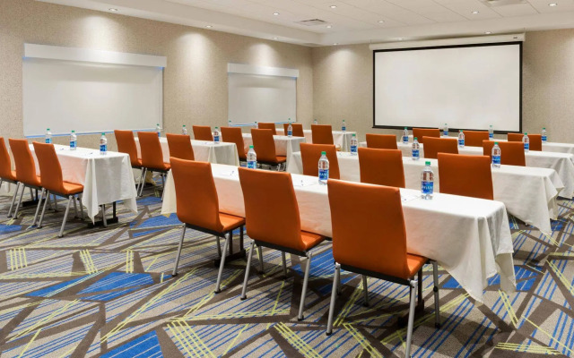 Holiday Inn Express & Suites Medina by IHG