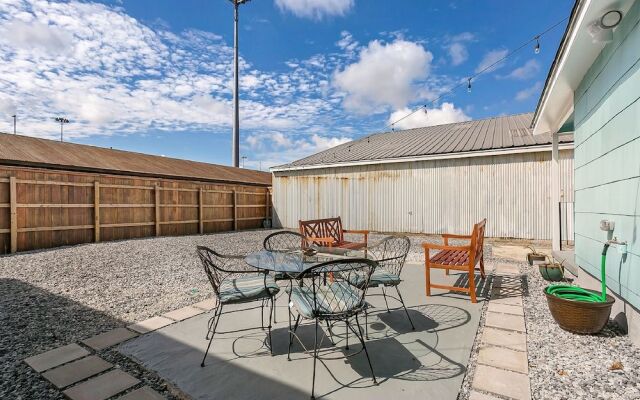 Spacious 5 Bedroom Near Magazine St & Uptown