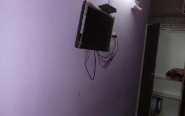 Budget Hotel Ayodhya 87