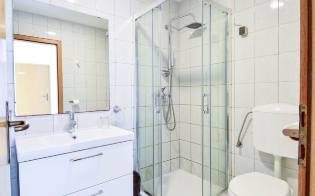 Apartment Damir Tampere 22828