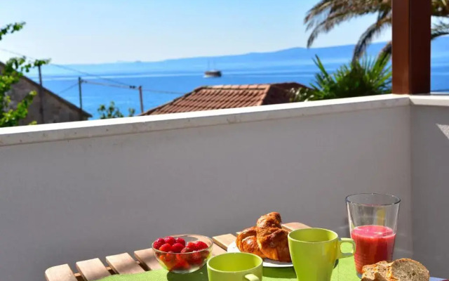 Sea Pearl Residence - Top beachfront location apartments in Bol centre