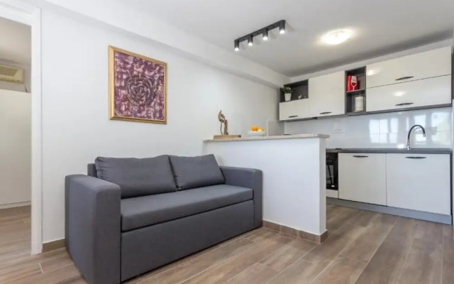 Appartamento Nomads Ac Wifi Hvar