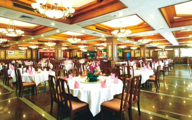 Dongguan Gladden Hotel