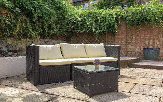 Platinum Apartment Mornington Crescent 9986
