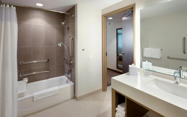 Courtyard by Marriott Knoxville West/Bearden