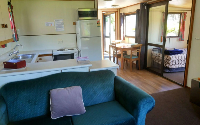 Waikawa Bay Holiday Park